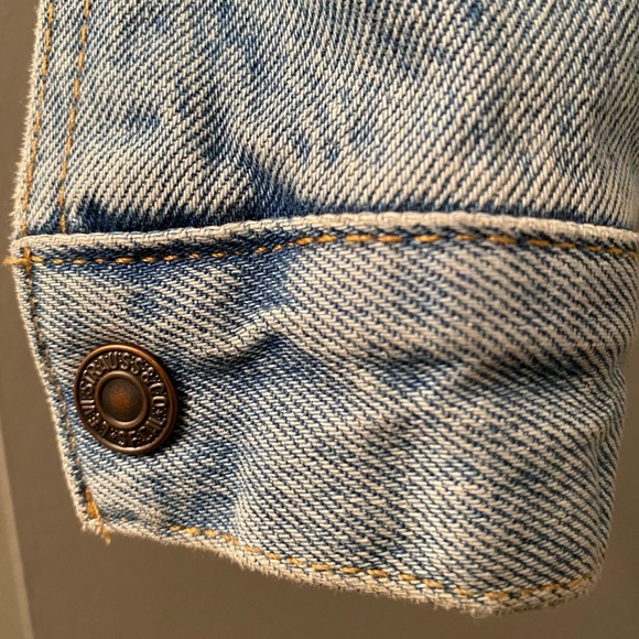 COPY - Levi’s Original Sherpa Trucker Jacket XS - Picture 7 of 9